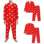 Pyjama rouge et blanc style romantique