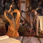 Artisanat bois foncé cœur