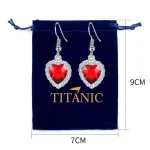 élégant collier coeur bleu