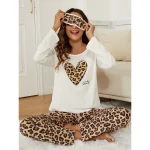 pyjama chic féminin blanc