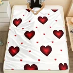 Couverture blanche motifs coeurs