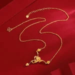 collier coeur élégant en or