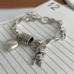 Accessoire poignet coeur