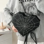 toile gothique sac coeur