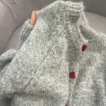 cardigan avec boutons coeur