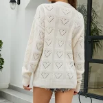 Pull chic tricot coeur élégant