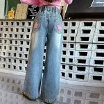 jeans enfant avec broderies