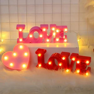 Lampe romantique LOVE ou Coeur