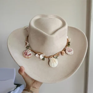 Chapeau cowboy coeur et coquillages