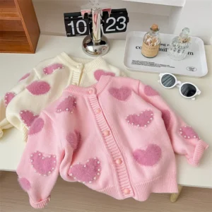 Jolie jaquette d'automne coeur rose tricot à bouton en coton 3-6 ans